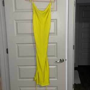 JLUXELABEL SATIN MIDI DRESS. YELLOW